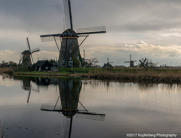 Kinderdijk Windmills-Netherland